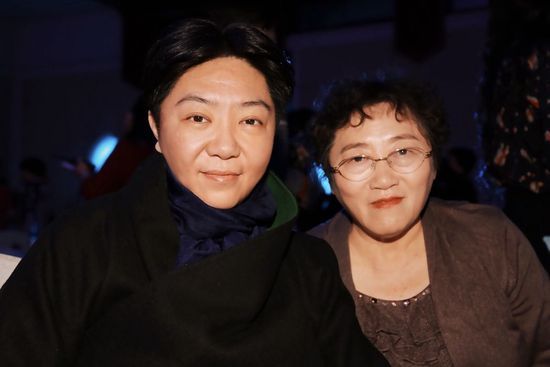 {足球投注}(田沁鑫认为京剧必须转型成文学剧场成为一种精致艺术) {足球投注}(田沁鑫认为京剧必须转型成文学剧场成为一种精致艺术)
