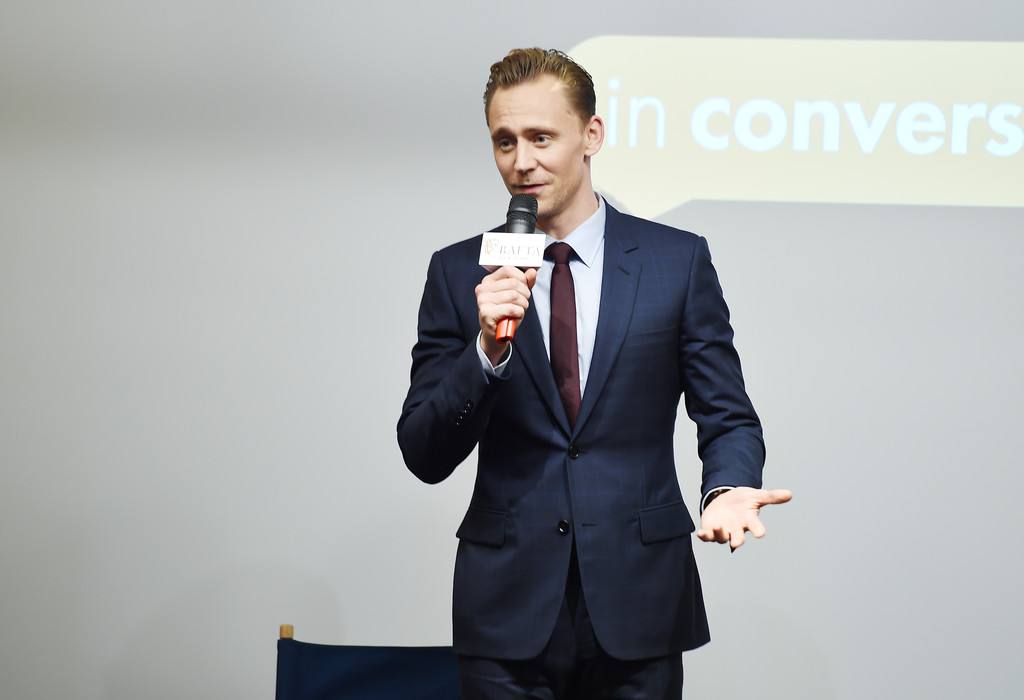 {投注}(Hiddleston)